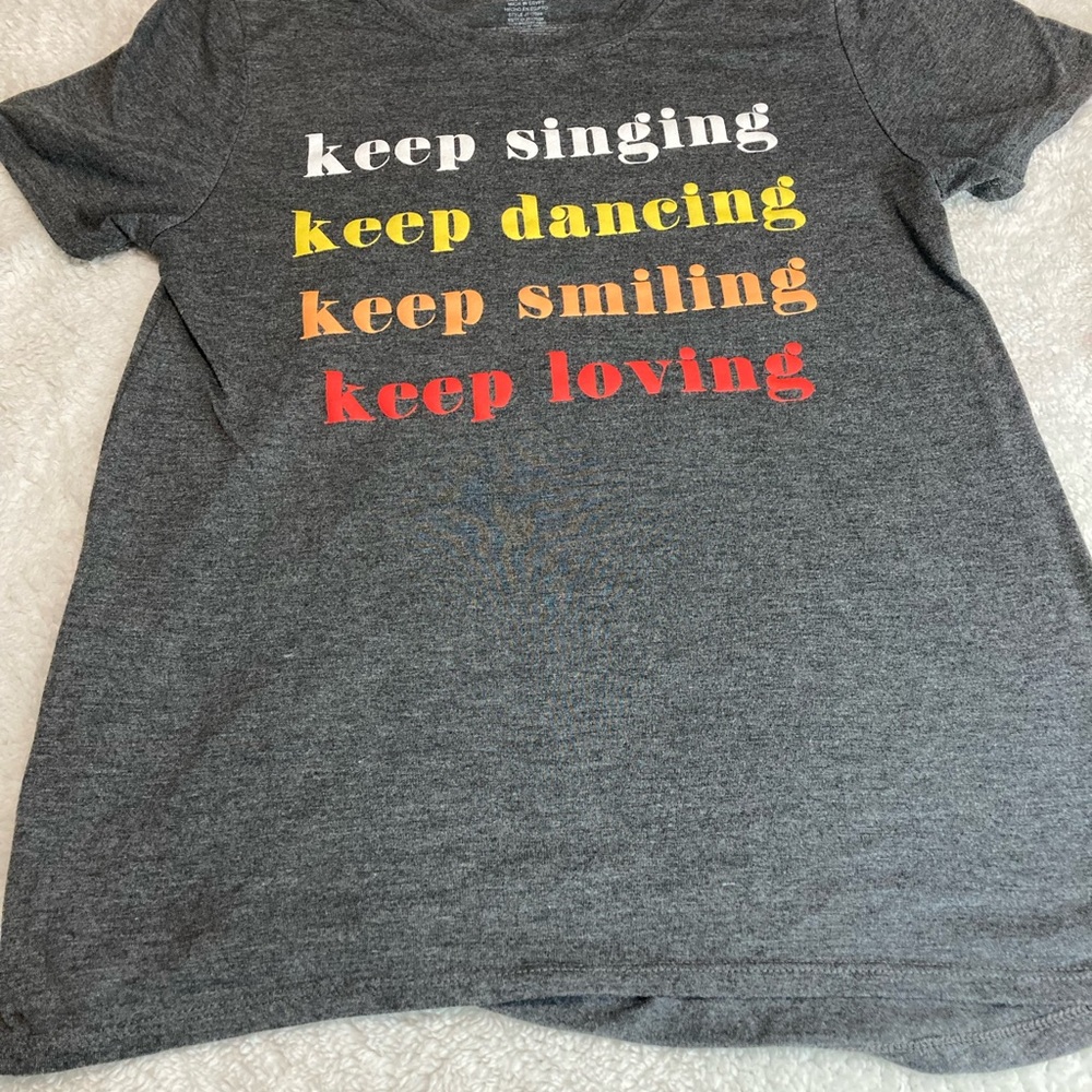 Jerry leigh t-shirt